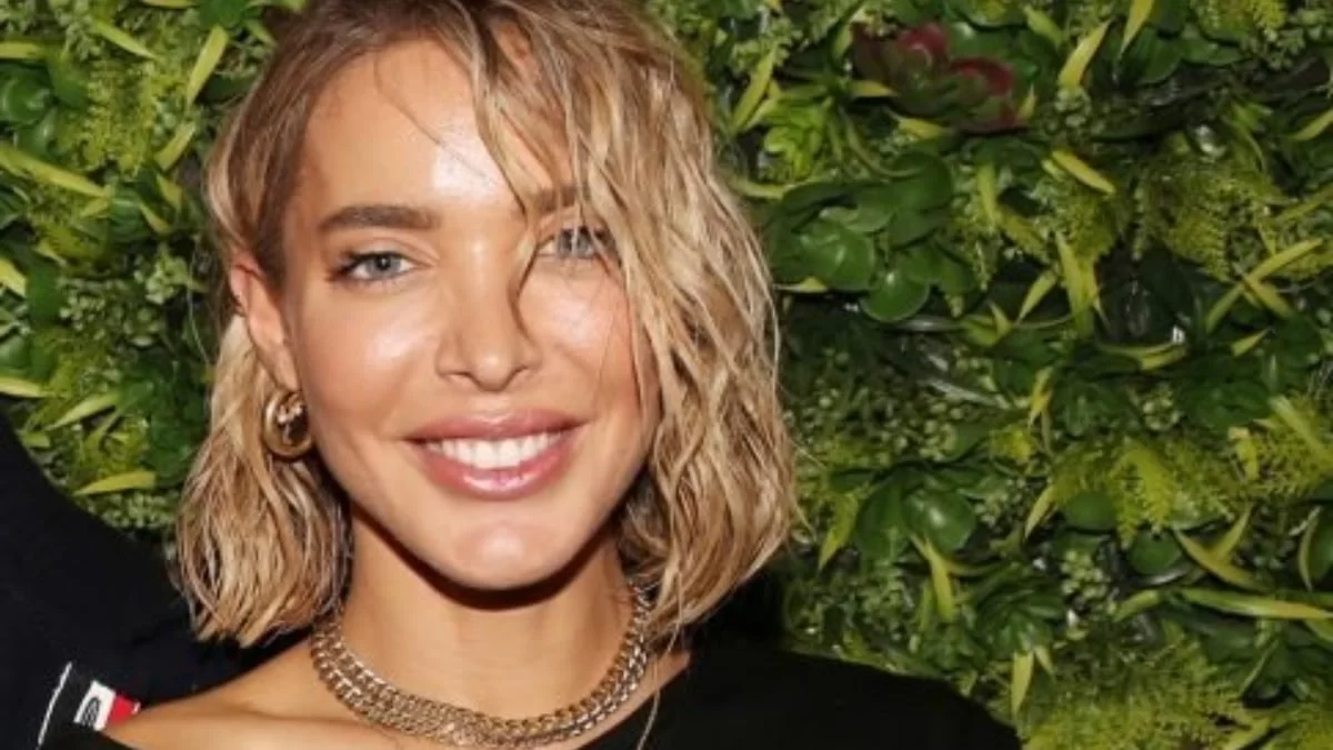 Έτοιμη να γεννήσει - Η πρώτη φωτογραφία της Αμαρυλλίς με την φουσκωμένη της κοιλίτσα