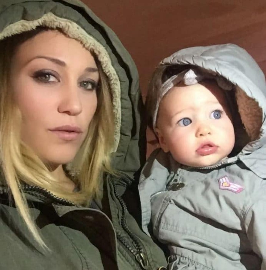 Η Πηνελοπη Αναστασοπούλου με την κόρη τη Λυδία