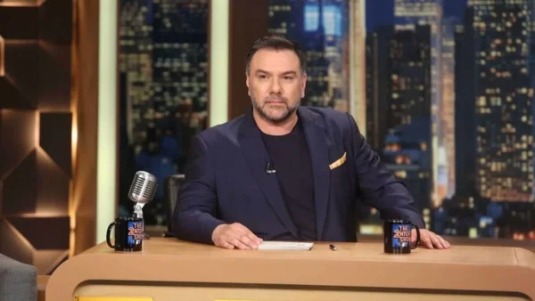 The 2night show: Οι αποψινοί καλεσμένοι του Γρηγόρη Αρναούτογλου