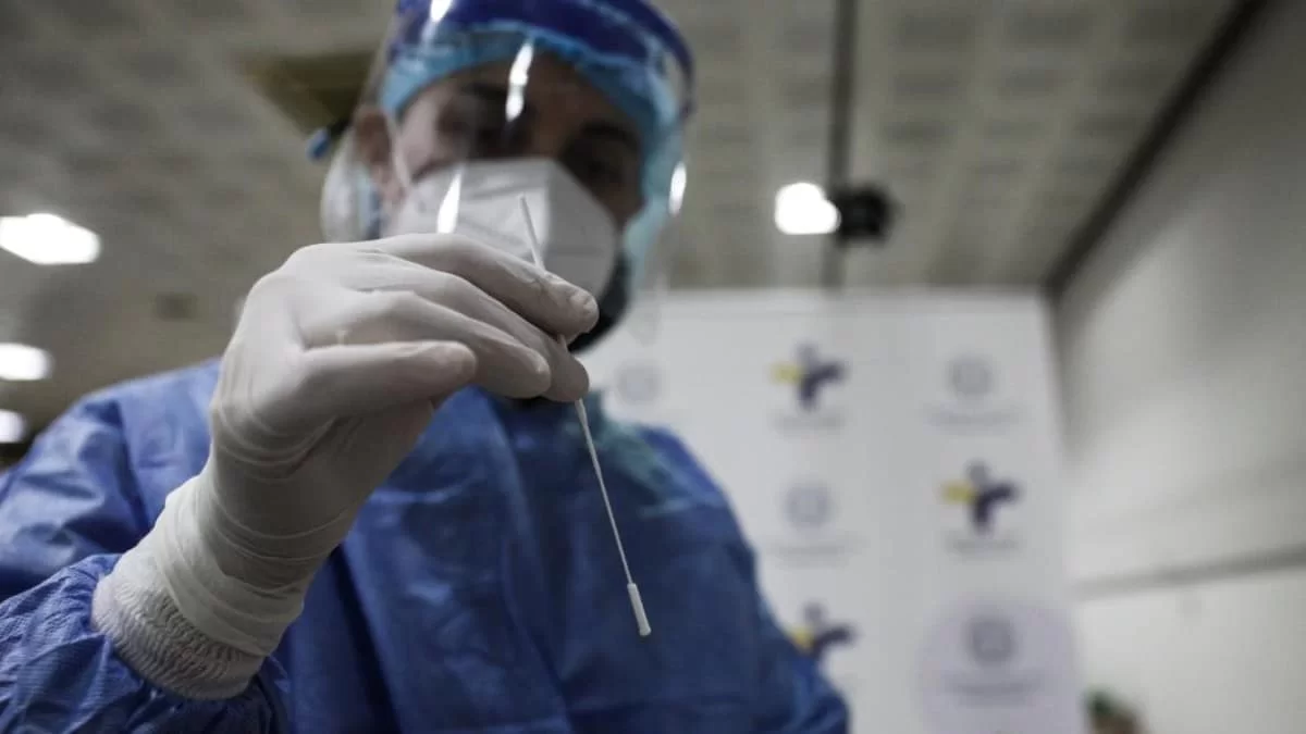 Κορωνοϊός: Τεράστια ανησυχία με τα σημερινά 1/2 κρούσματα