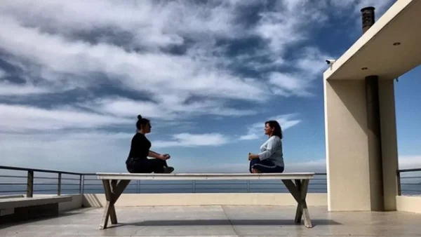 Επίγειος Παράδεισος - Μοναδικές φωτογραφίες από το πέτρινο εξοχικό της Βίκυς Σταυροπούλου