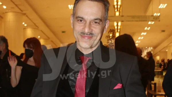 Στο νοσοκομείο η μητέρα του Κρατερού Κατσούλη - Δύσκολες ώρες για τον ηθοποιό