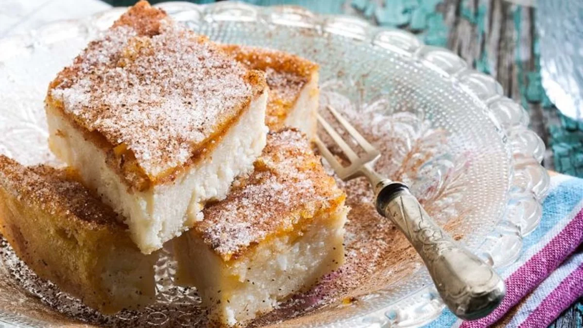 Η πιο εύκολη συνταγή για γαλατόπιτα - Έτοιμη σε 10 λεπτά