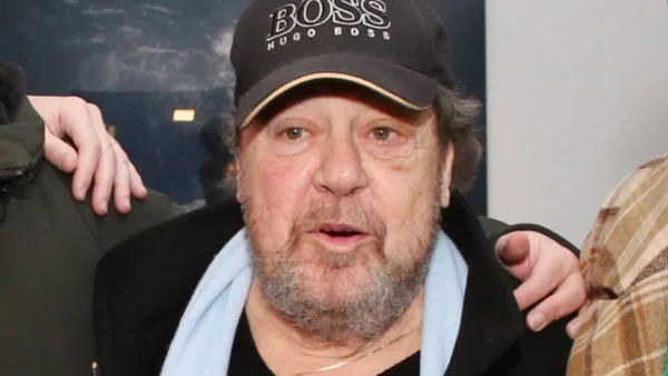 Το σοβαρό πρόβλημα υγείας που "τσάκισε" τον Γιάννη Πάριο - Τι συνέβη