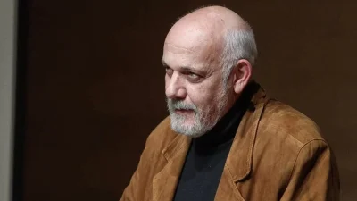 Επιστρέφει στο θέατρο ο Γιώργος Κιμούλης;