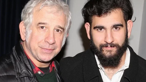 Παντρεύεται ο γιος του Πέτρου Φιλιππίδη, Δημήτρης; Αυτή είναι η σύντροφός του