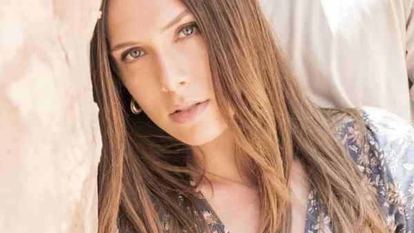 Η Γη της Ελιάς: Η Μυρτάλη ζευγάρι με τον ετεροθαλή αδερφό του Αλέξη