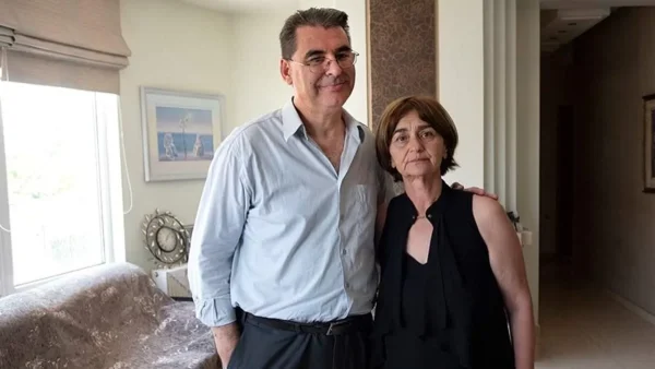 Δολοφονία Θεσσαλονίκη: Ανατριχιάζει το μήνυμα στήριξης των γονιών της Ελένης Τοπαλούδη - «Πονάμε μαζί σας»