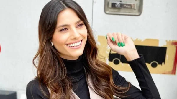 Στην Τζαμάικα με μικροσκοπικό μπικίνι η Ηλιάνα Παπαγεωργίου - Σούσουρο με τις νέες φωτογραφίες της