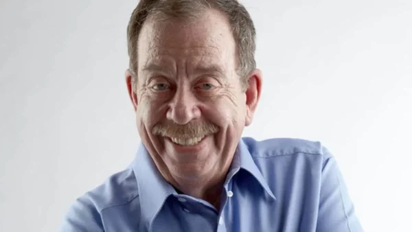 Ηλίας Μαμαλάκης: Επιστρέφει ξανά στην τηλεόραση μετά από 11 χρόνια;