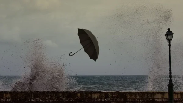 Θυελλώδεις βόρειοι άνεμοι με ένταση τοπικά 9 μποφόρ - Πως θα είναι ο καιρός σήμερα 9/2