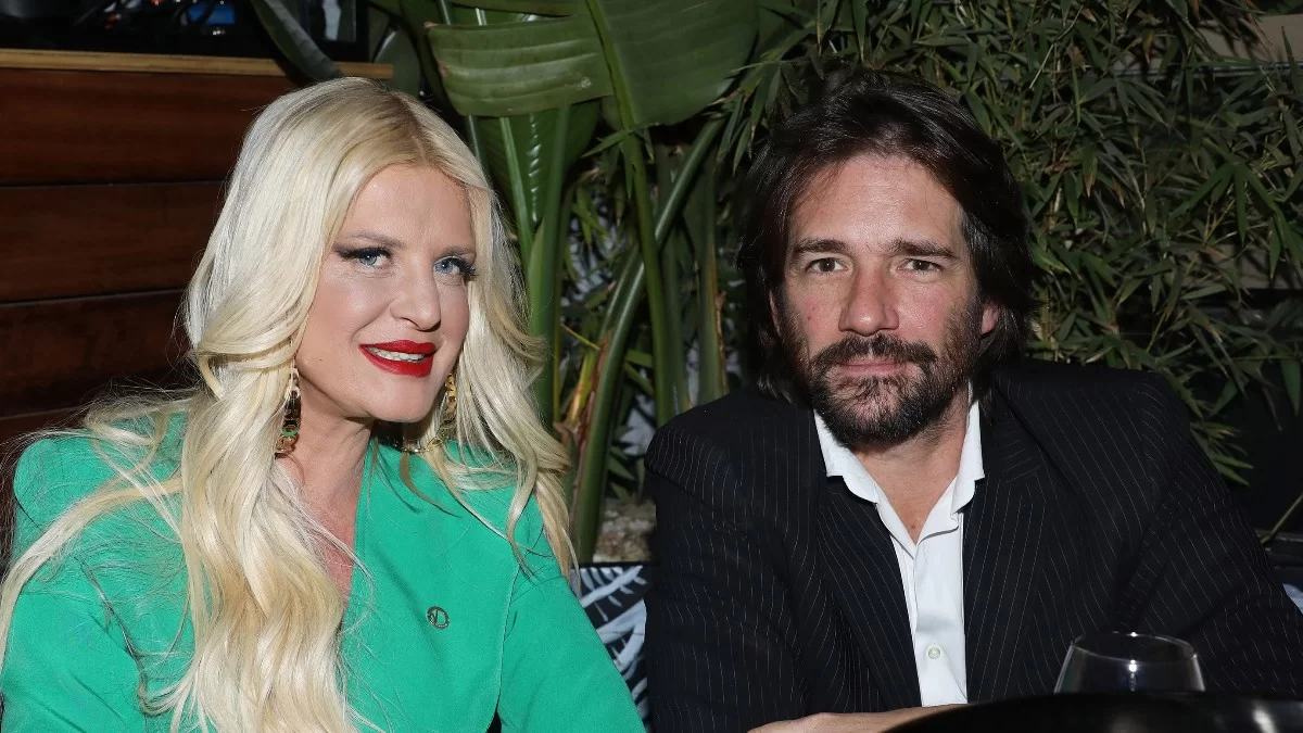 Ταξίδι στο Παρίσι για την Μαρίνα Πατούλη και τον Βλάση Χολέβα - Οι πρώτες φωτογραφίες