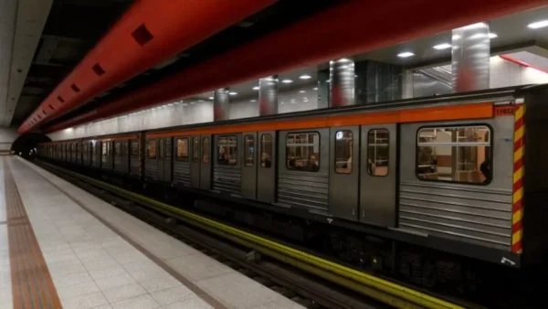 Μετρό: Επανέρχονται τα μεταμεσονύχτια δρομολόγια