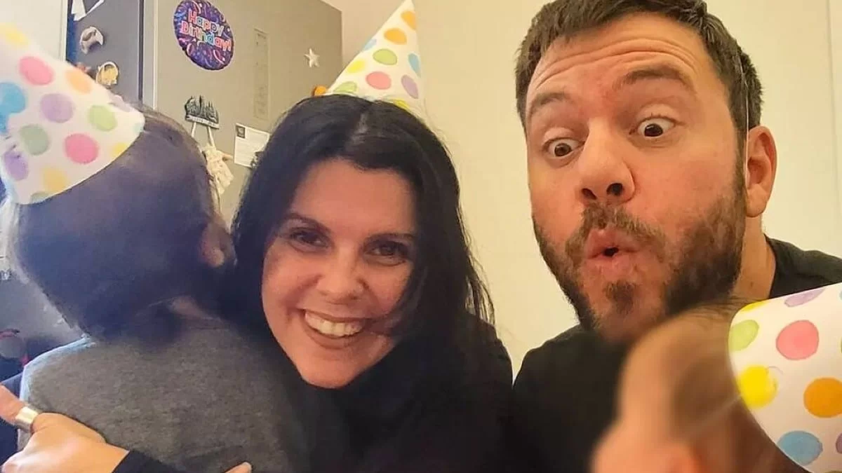 Χαρές στην οικογένεια του Ευτύχη Μπλέτσα και της Ηλέκτρας Αστέρη - Βάφτισαν τα κοριτσάκια τους