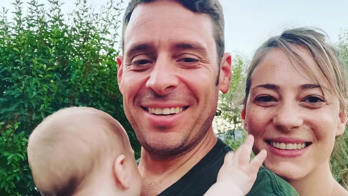 Στιγμές ευτυχίας για την Αλεξάνδρα Ούστα και τον Γιάννη Σαρακατσάνη: Η τρυφερή ανάρτηση με το γιό τους