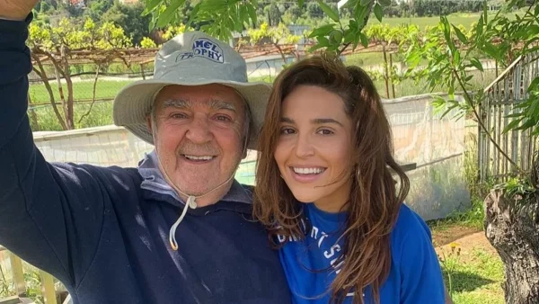 Γοητευτικός και με καταγάλανα μάτια - Αυτός είναι μεγάλος γιος του Πασχάλη Τερζή