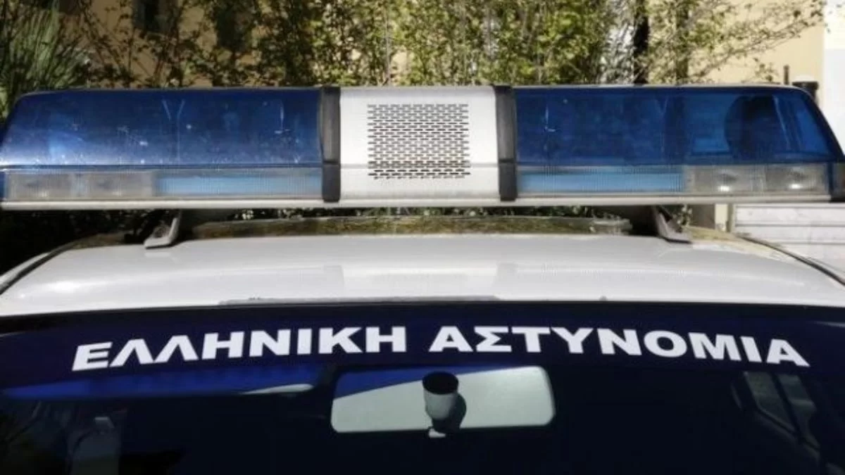 Συναγερμός στο Κορωπί - Πυροβόλισαν άντρα έξω από σούπερ μάρκετ
