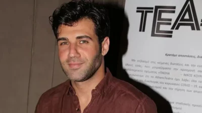 Με μαύρη και μίνιμαλ διακόσμηση - Φωτογραφίες από το σπίτι του Πέτρου Ιακωβίδη στα νότια προάστια