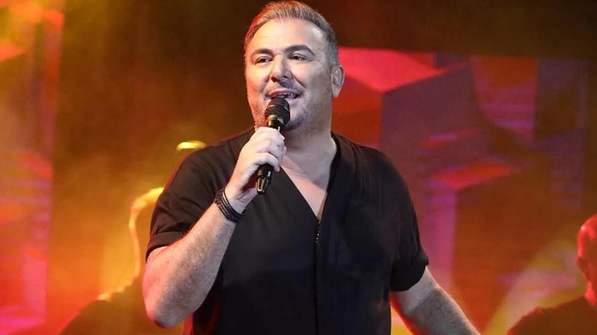 Insta Poll: Ποιο είναι το πραγματικό επίθετο του Αντώνη Ρέμου;