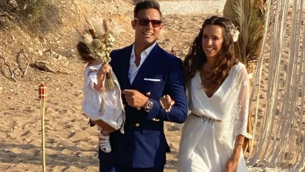 Τα δώρα του Σάββα Πούμπουρα στα κορίτσια του για τον Άγιο Βαλεντίνο!