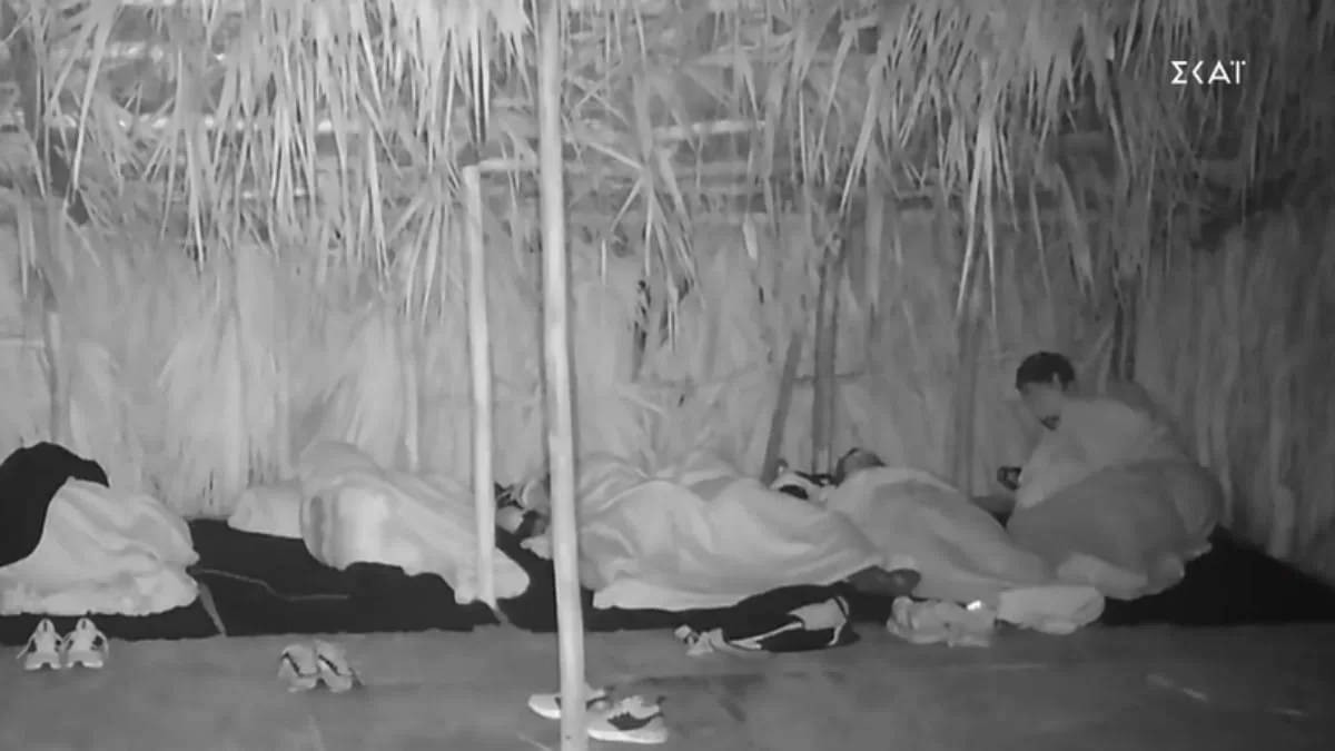 Survivor 5: Ασύλληπτο περιστατικό - Έπεσε ποντίκι πάνω στο πρόσωπο του Απόστολου Ρουβά