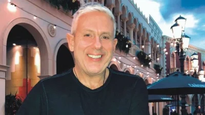 Ο Τάσος Δούσης σε παιδική ηλικία - Δείτε τον για πρώτη φορά