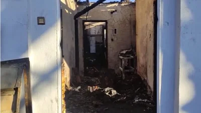 Τραγωδία Θεσσαλονίκη: Ρίγη συγκίνησης στην κηδεία της μητέρας και των δύο παιδιών που κάηκαν ζωντανοί