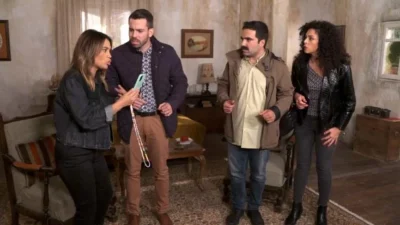 Χαιρέτα μου τον πλάτανο: Ο Σίμος με τον Παναγή εκβιάζουν τον Τζίμη