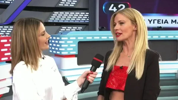Η Ζέτα Μακρυπούλια αποκάλυψε το τηλεοπτικό της μέλλον - «Έχω κάποια πράγματα στο...»