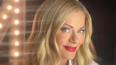 Άβαφη και χωρίς κανένα φίλτρο η Ζέτα Μακρυπούλια - Αυτή είναι η αληθινή της εικόνα