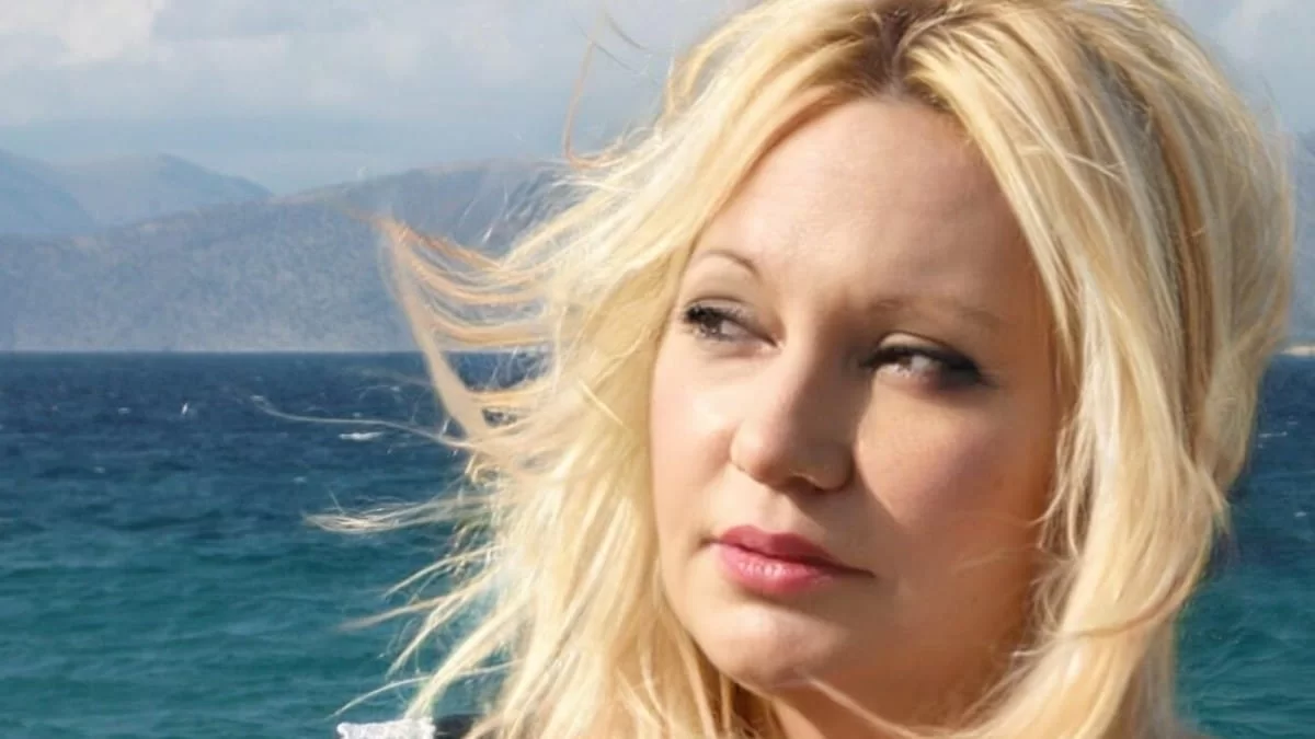 Ανησυχία για την Καίτη Φίνου - Έκλεισε τους λογαριασμούς της σε Instagram και Facebook