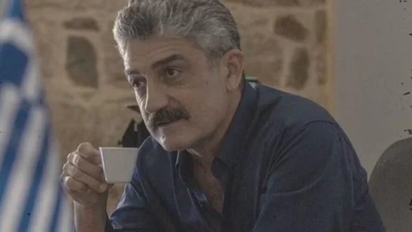 Μελαχρινός με μούσια - Αυτός είναι ο γοητευτικός γιος του Δημήτρη Ήμελλου από την σειρά Σασμός