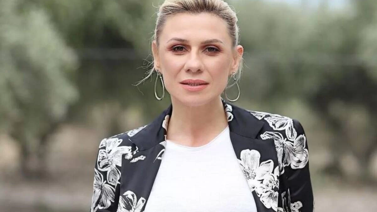 Ρίγη συγκίνησης με την ανάρτηση της Κατερίνας Καραβάτου για την τραγωδία στην Πάτρα