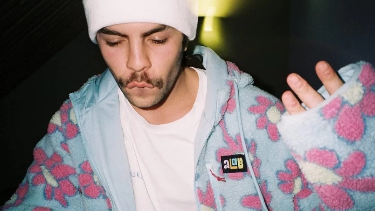 Χιλιάδες αντιδράσεις κάτω από την τελευταία ανάρτηση του Άγγελου Λάτσιου