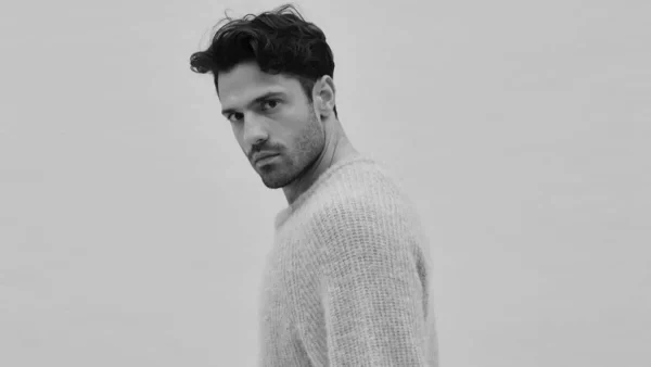 Σκάνδαλο γύρω από το όνομα του Κωνσταντίνου Αργυρού - Περιλαμβάνει και γυμνές φωτογραφίες η υπόθεση