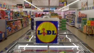"Βόμβα" από τα Lidl - Η νέα κίνηση που φέρνει τα πάνω κάτω στην ελληνική αγορά