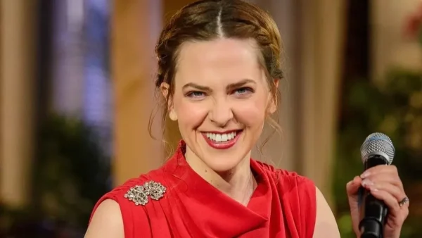 Βγήκε στην φόρα - Η αλήθεια για την καταγωγή της Ρένας Μόρφη