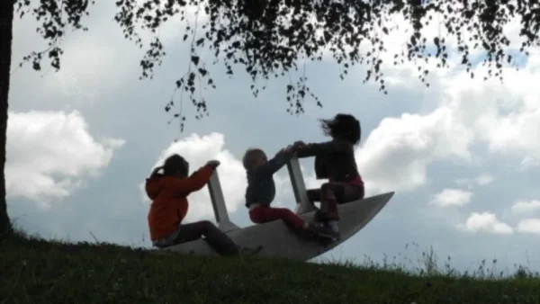 Τραγωδία Πάτρα: «Την φοβόταν» - Σοκαριστική μαρτυρία για τη σχέση της μητέρας και της σπιτονοικοκυράς