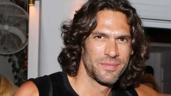 Τέλος τα μακριά μαλλιά για τον Γιάννη Σπαλιάρα - Η μεγάλη αλλαγή που έκανε