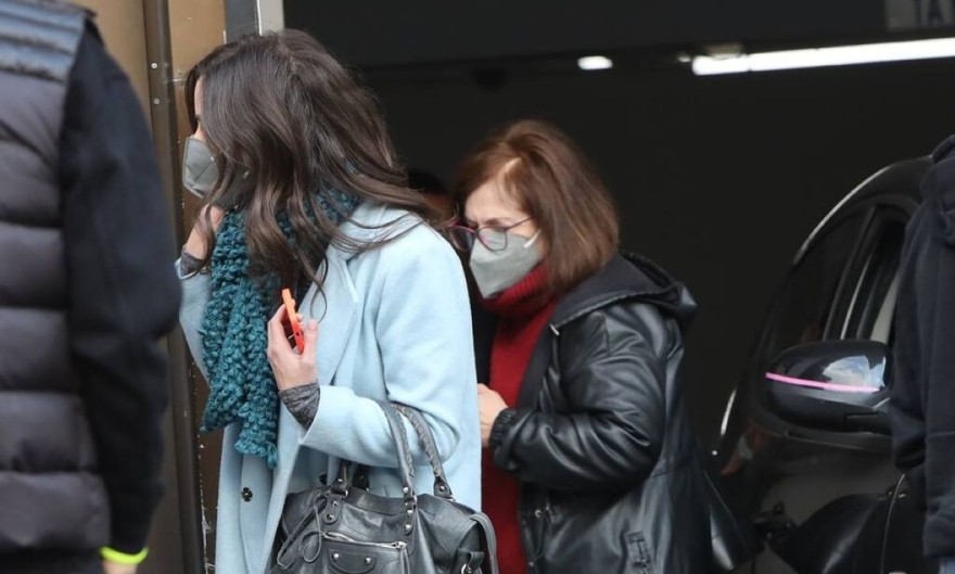 Η Κατερίνα Γερονικού βόλτα με τη μαμά της