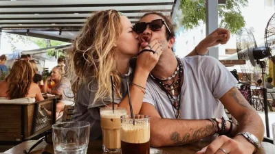 Η αισθησιακή φωτογραφία της Γαίας Μερκούρη που δημοσίευσε ο Άγγελος Λάτσιος