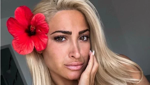 Κλασικό σπίτι ελληνίδας μάνας - Η Ιωάννα Τούνη μας δείχνει το πατρικό της