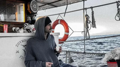 Στον κομμωτή ο Άγγελος Λάτσιος - Οι φωτογραφίες που δημοσίευσε