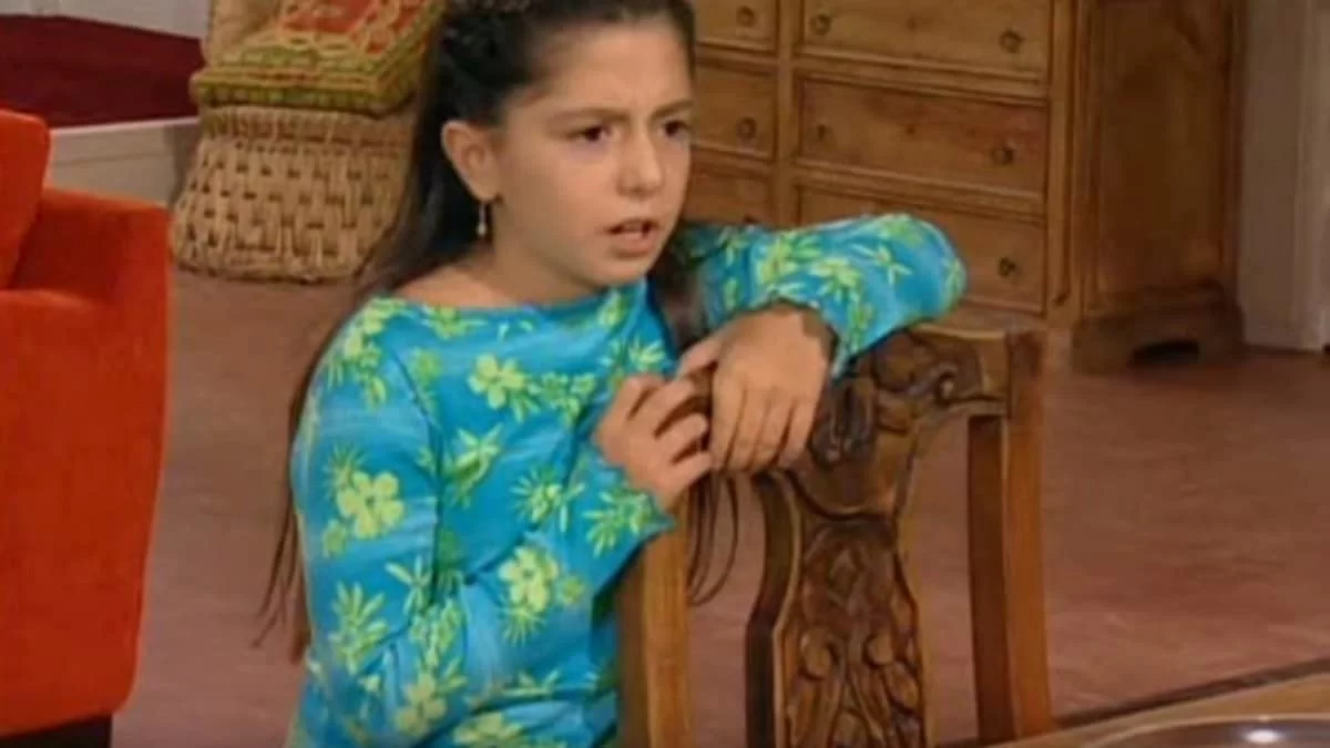 Αγνώριστη και κούκλα η "Λίλα" από το «Άκρως Οικογενειακόν» - Έγινε πρώτη φορά μανούλα