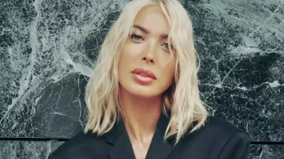 Η Αμαρυλλίς στην πρώτη βόλτα με το γιο της - Η φωτογραφία που "έριξε" το Instagram