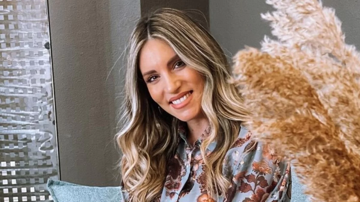 Αθηνά Οικονομάκου: Μας συστήνει τον μπαμπά της - Το σπάνιο βίντεο στο Instagram