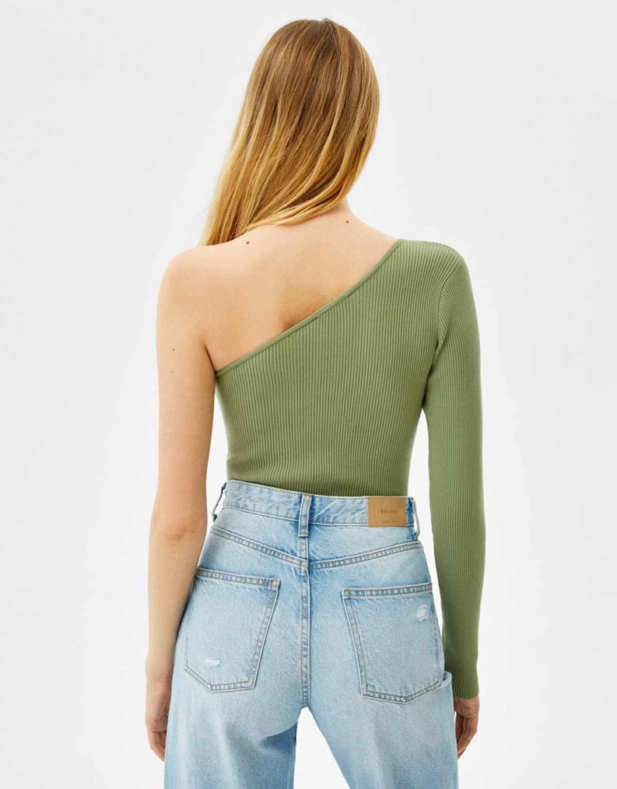 Πράσινη μπλούζα από τα bershka