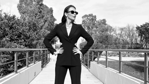 Εκτός Αθηνών η Μπέττυ Μαγγίρα μετά το κόψιμο της εκπομπής της - Η απόδραση με τον Δημήτρη Μάζη