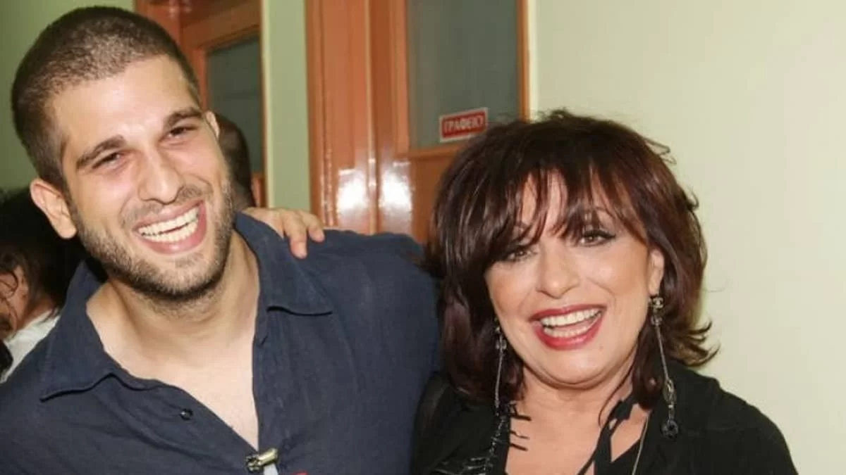 Οι περισσότεροι δεν το γνωρίζουν - Γιατί ονόμασε η Χάρις Αλεξίου τον γιο της Μάνο