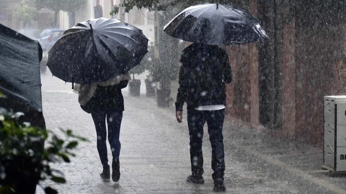 Ισχυρές βροχές και χιόνια προβλέπει ο καιρός σήμερα 5/3 - Σε ποιες περιοχές θα εμφανιστούν